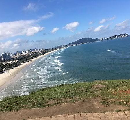 1 Suite Para 2 Pessoas Vila Agradavel Jardim Virginia Guaruja Luaran gambar
